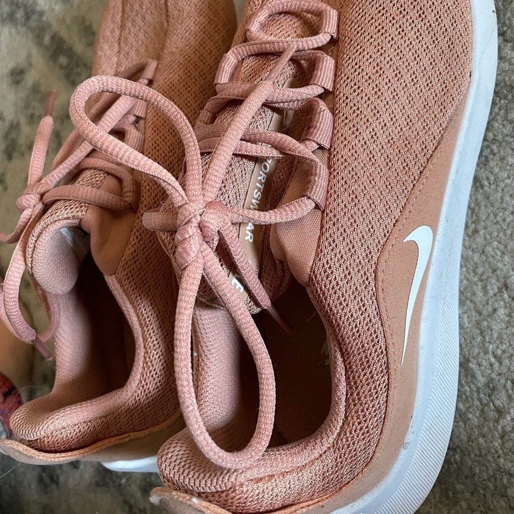 Women’s Nike Running/Athletic shoes